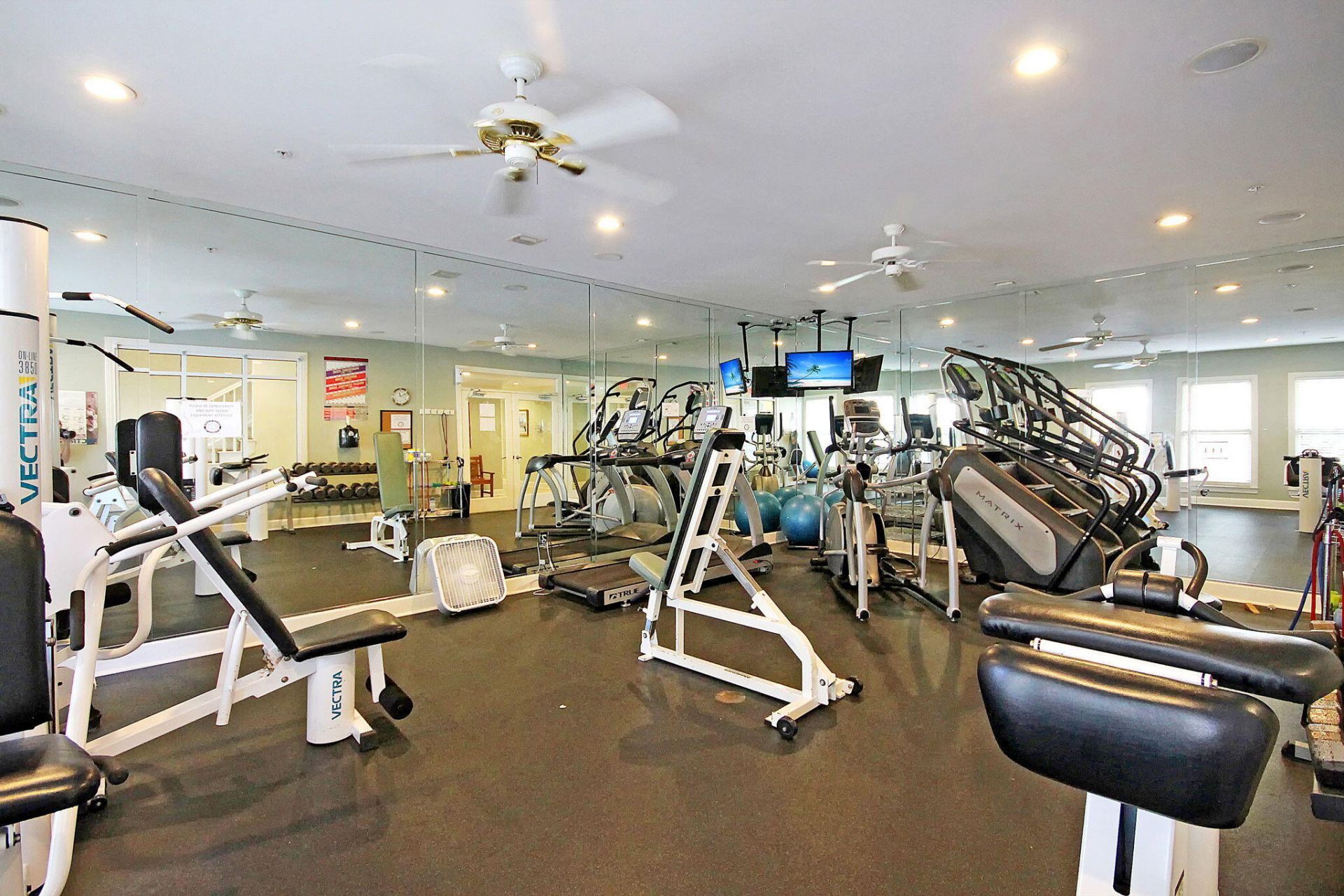 130 River Landing Drive Photo 33