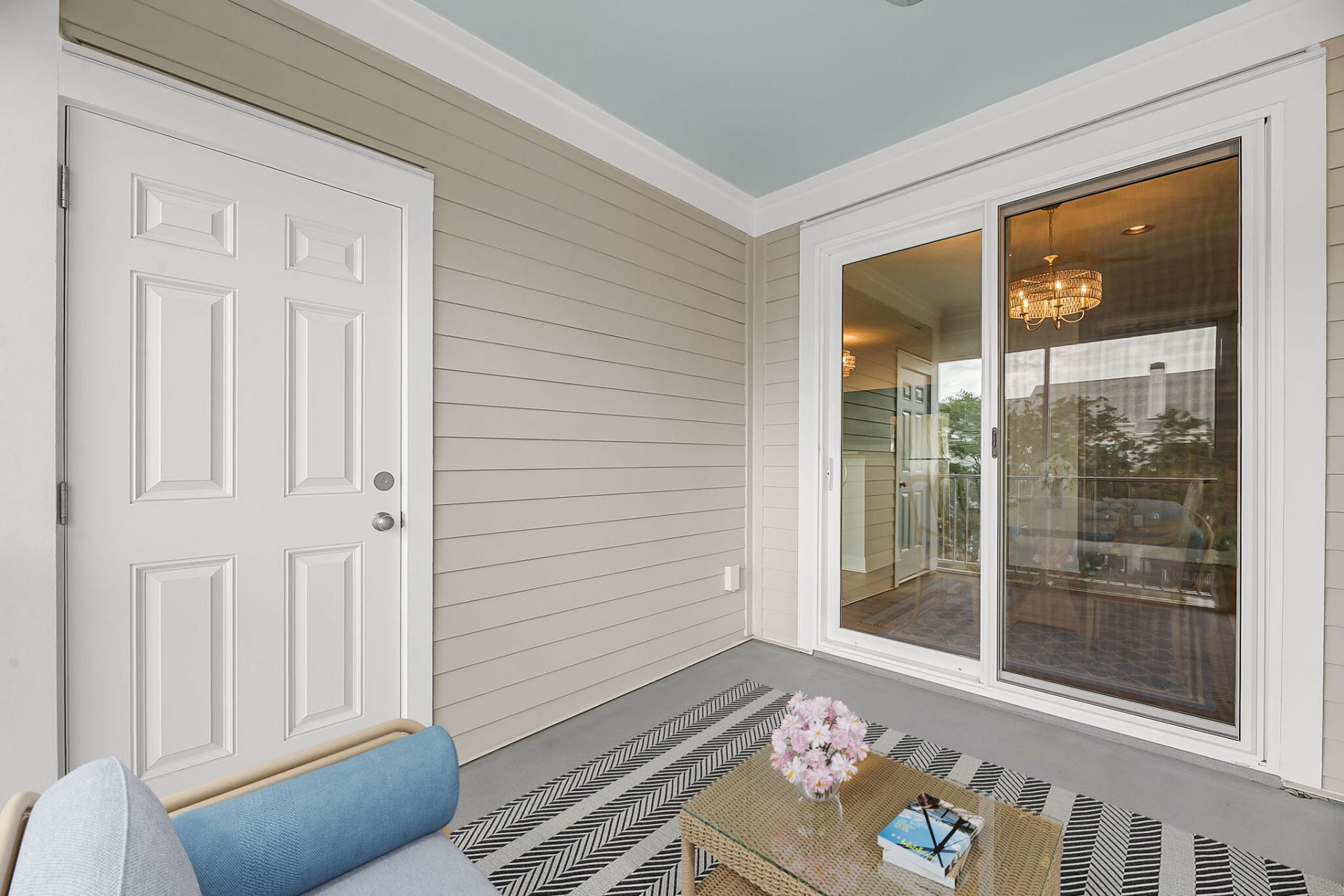 130 River Landing Drive Photo 7