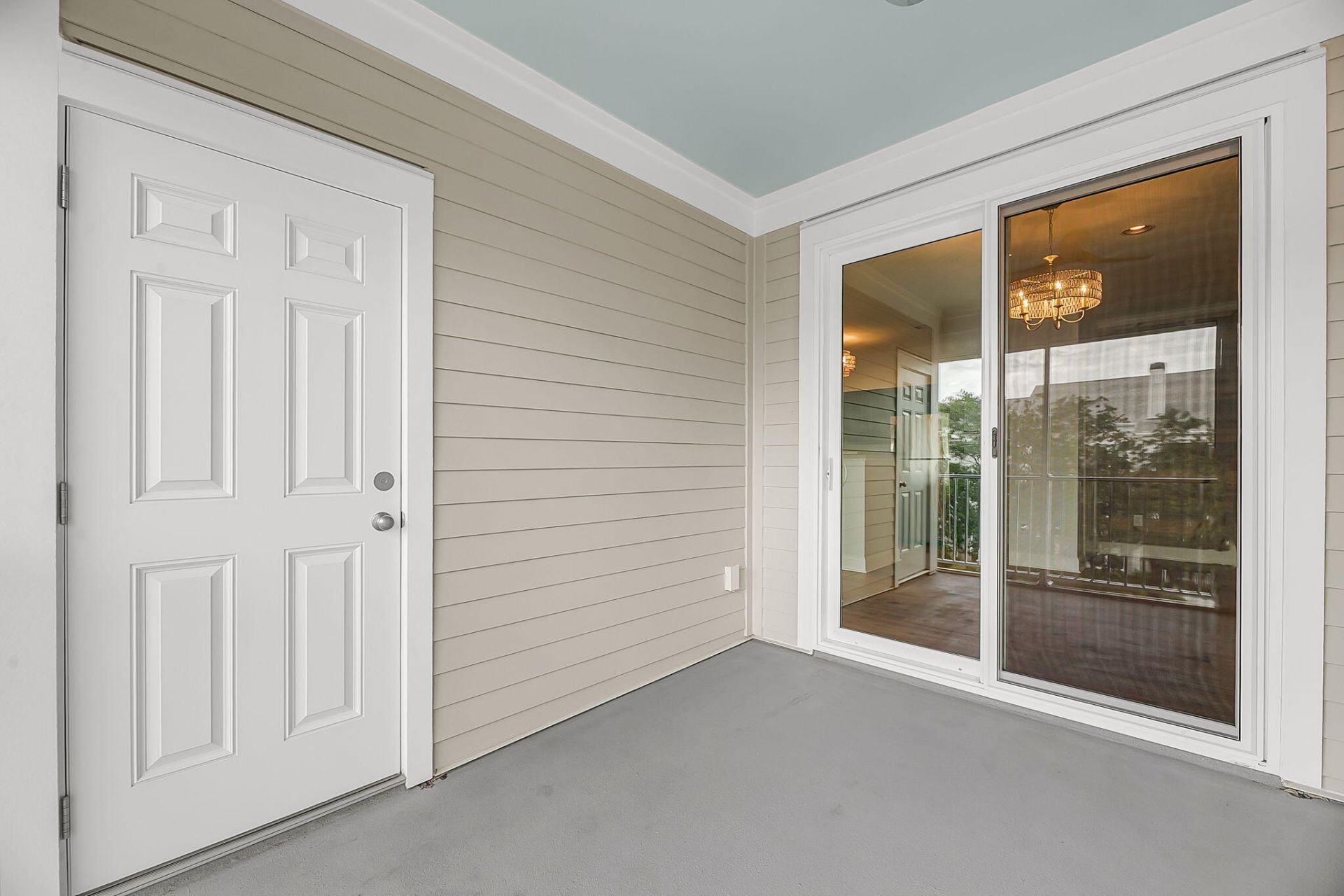 130 River Landing Drive Photo 8