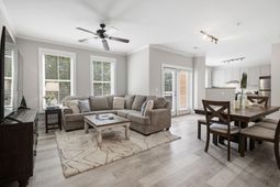 250 Seven Farms Drive photo 4