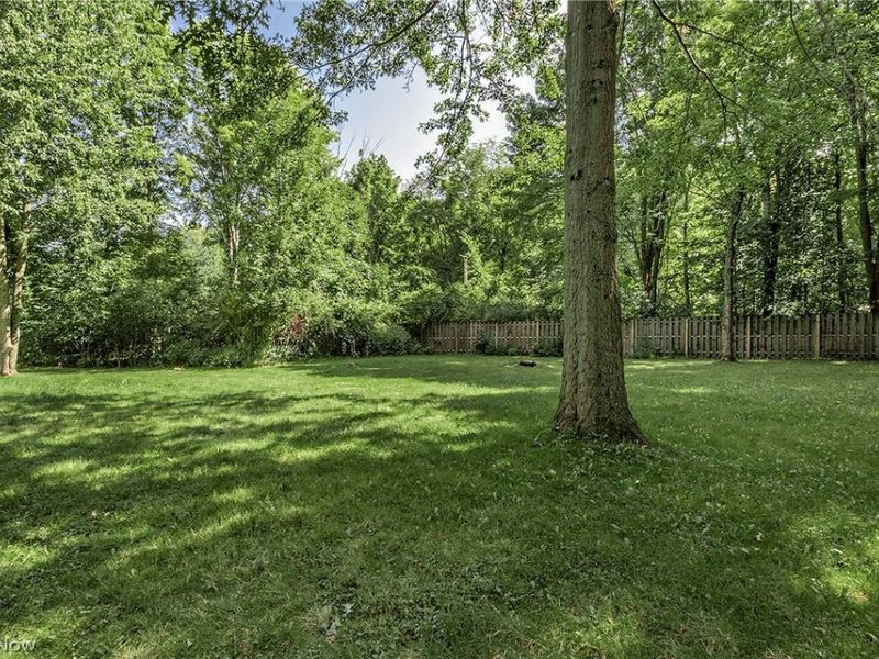 6635 Liberty Road, Solon, OH 44139 Photo 38