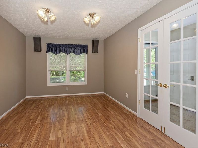 6635 Liberty Road, Solon, OH 44139 Photo 5