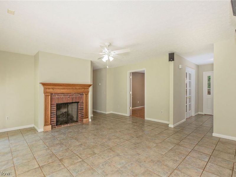 6635 Liberty Road, Solon, OH 44139 Photo 9
