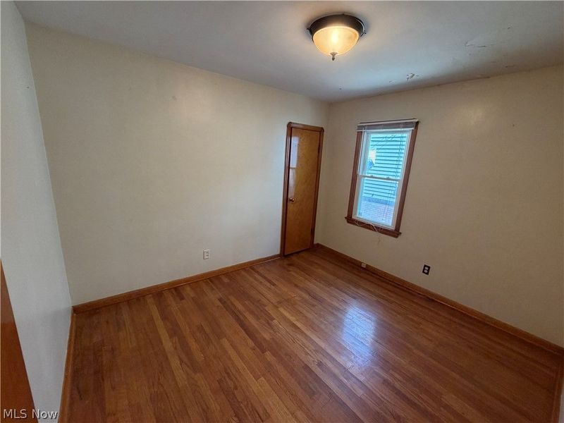 8305 Vineyard Avenue, Cleveland, OH 44105 Photo 20