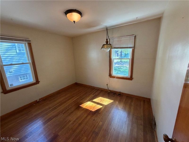 8305 Vineyard Avenue, Cleveland, OH 44105 Photo 25
