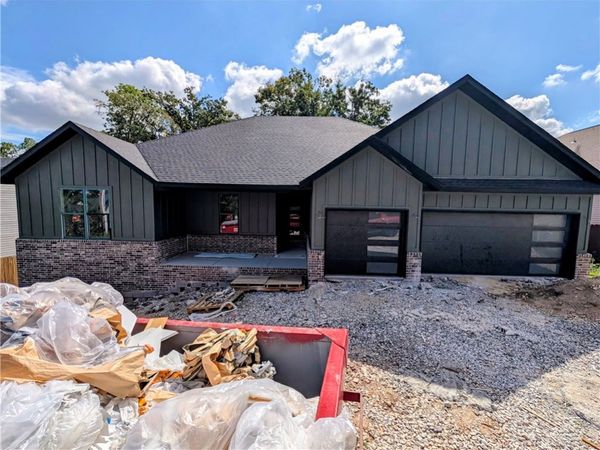47 Westmorland Drive, Bella Vista, AR 72714