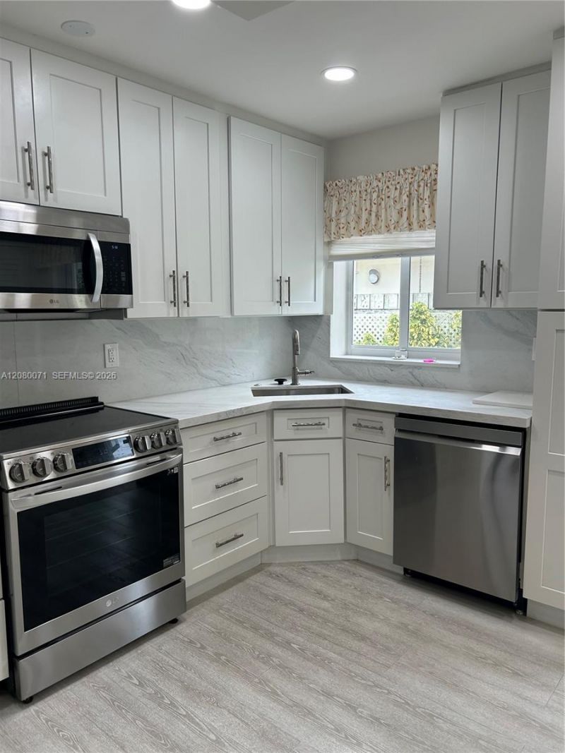 2936 SW 23rd St, Miami, FL 33145 Photo