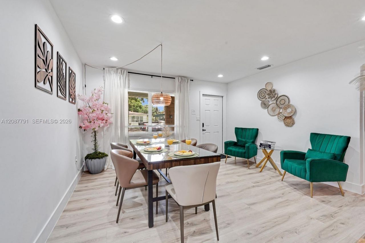 2852 Washington St, Unit ., Hollywood, FL 33020 Photo