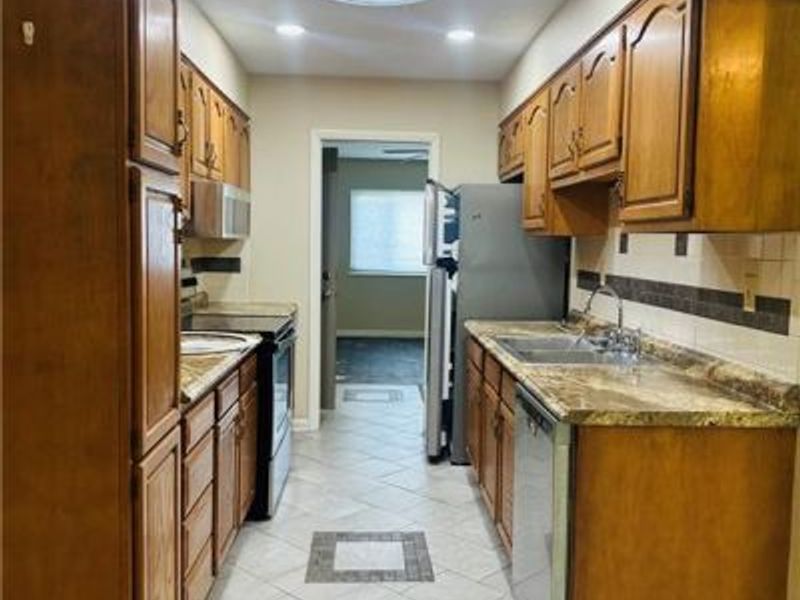 3912 Raymond Drive, Enon Vlg, OH 45323 Photo 6