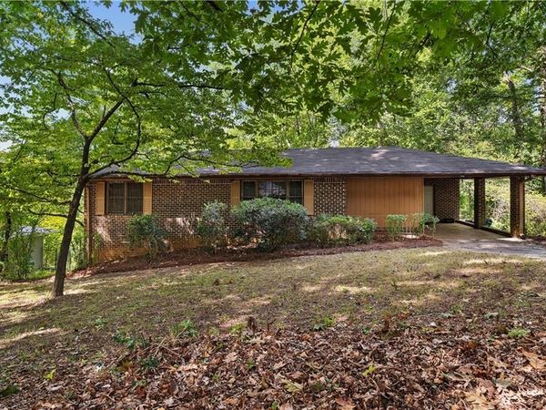 4449 Lincoln Jones Road , Ellenwood, GA 30294