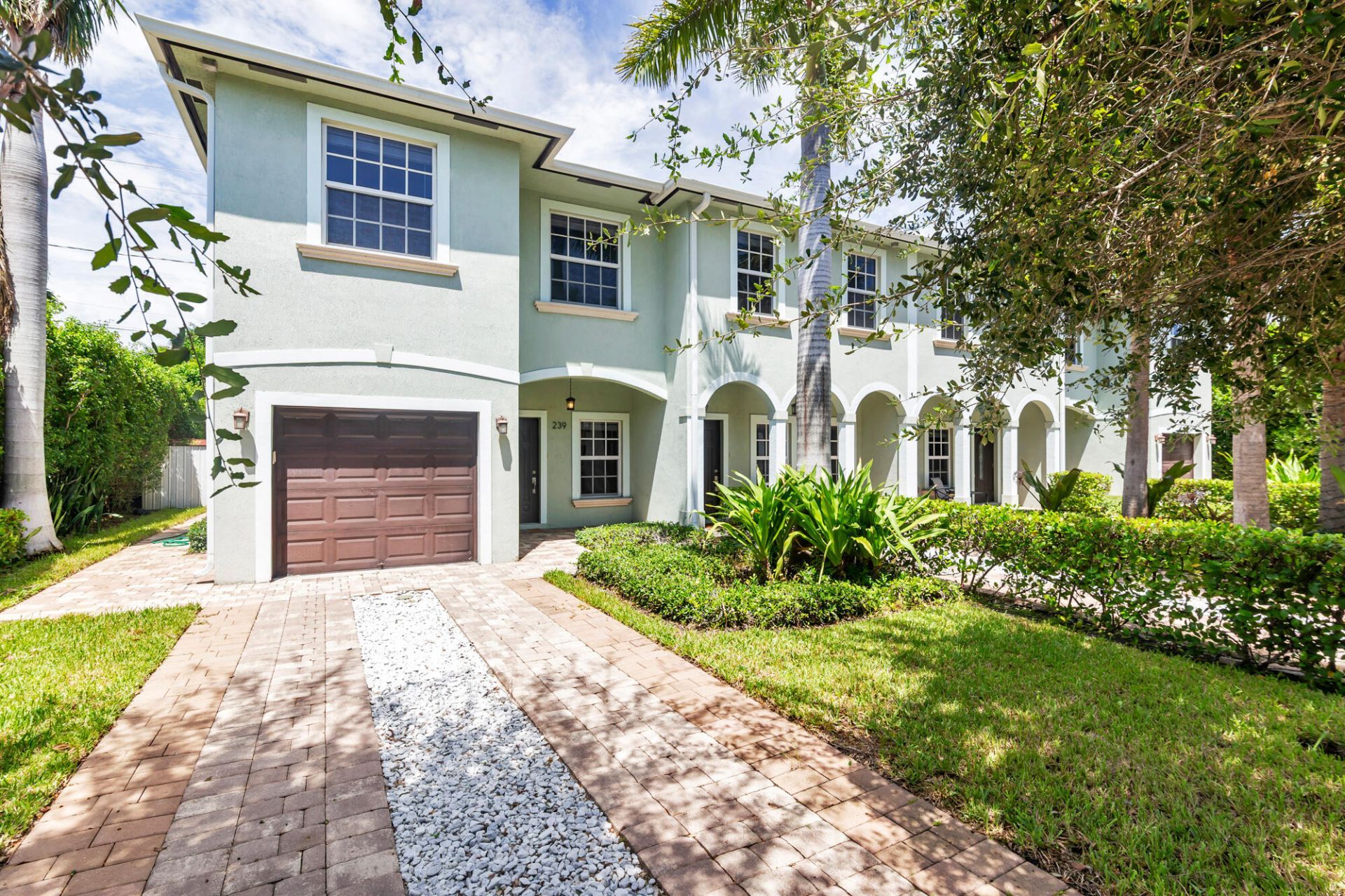 233 Malverne Road, Unit 233, 235,, West Palm Beach, FL 33405 Photo
