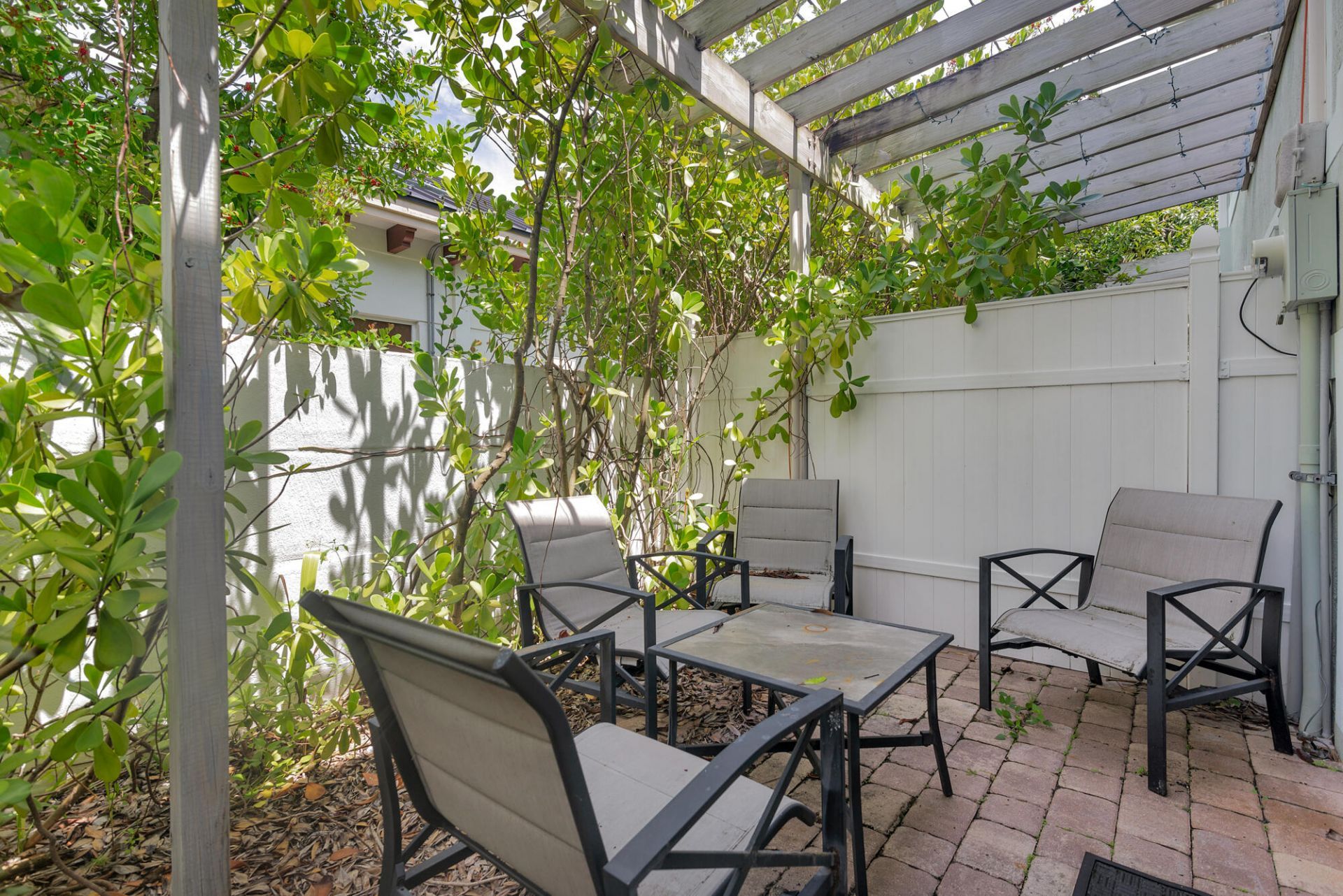233 Malverne Road, Unit 233, 235,, West Palm Beach, FL 33405 Photo