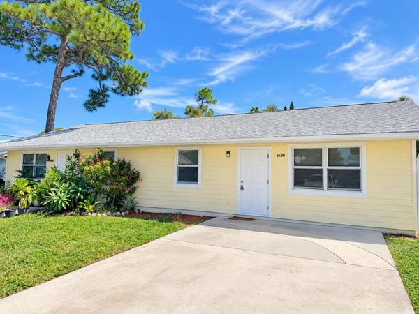 3438 SE IRIS Street, Stuart, FL 34997