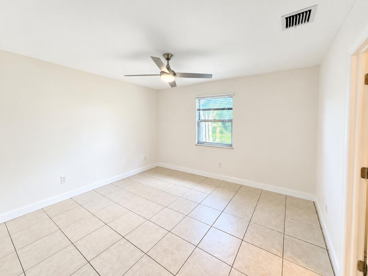 3438 SE Iris Street, Stuart, FL 34997 Photo