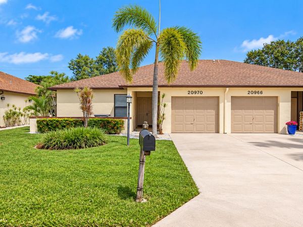 20970 CONCORD GREEN Drive, Unit E, Boca Raton, FL 33433
