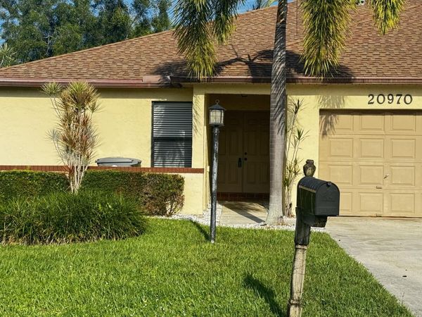20970 CONCORD GREEN Drive, Unit E, Boca Raton, FL 33433