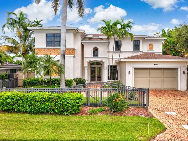 260 NE WAVECREST Court, Boca Raton, FL 33432