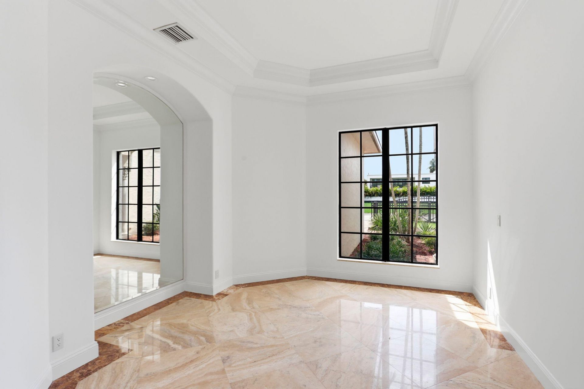 260 NE Wavecrest Court, Boca Raton, FL 33432 Photo