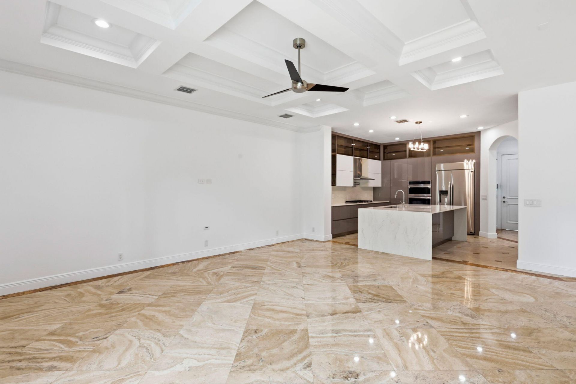260 NE Wavecrest Court, Boca Raton, FL 33432 Photo