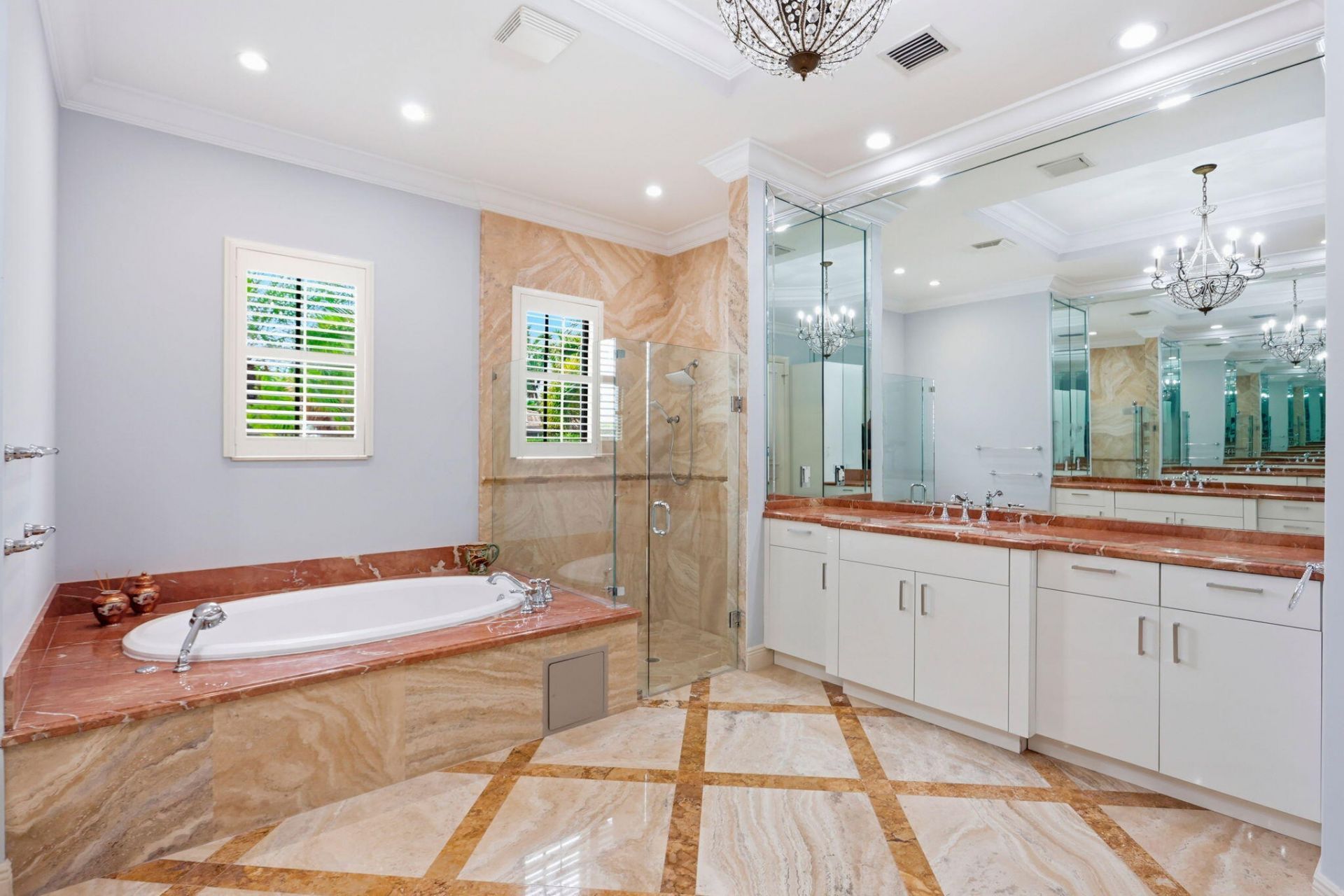 260 NE Wavecrest Court, Boca Raton, FL 33432 Photo