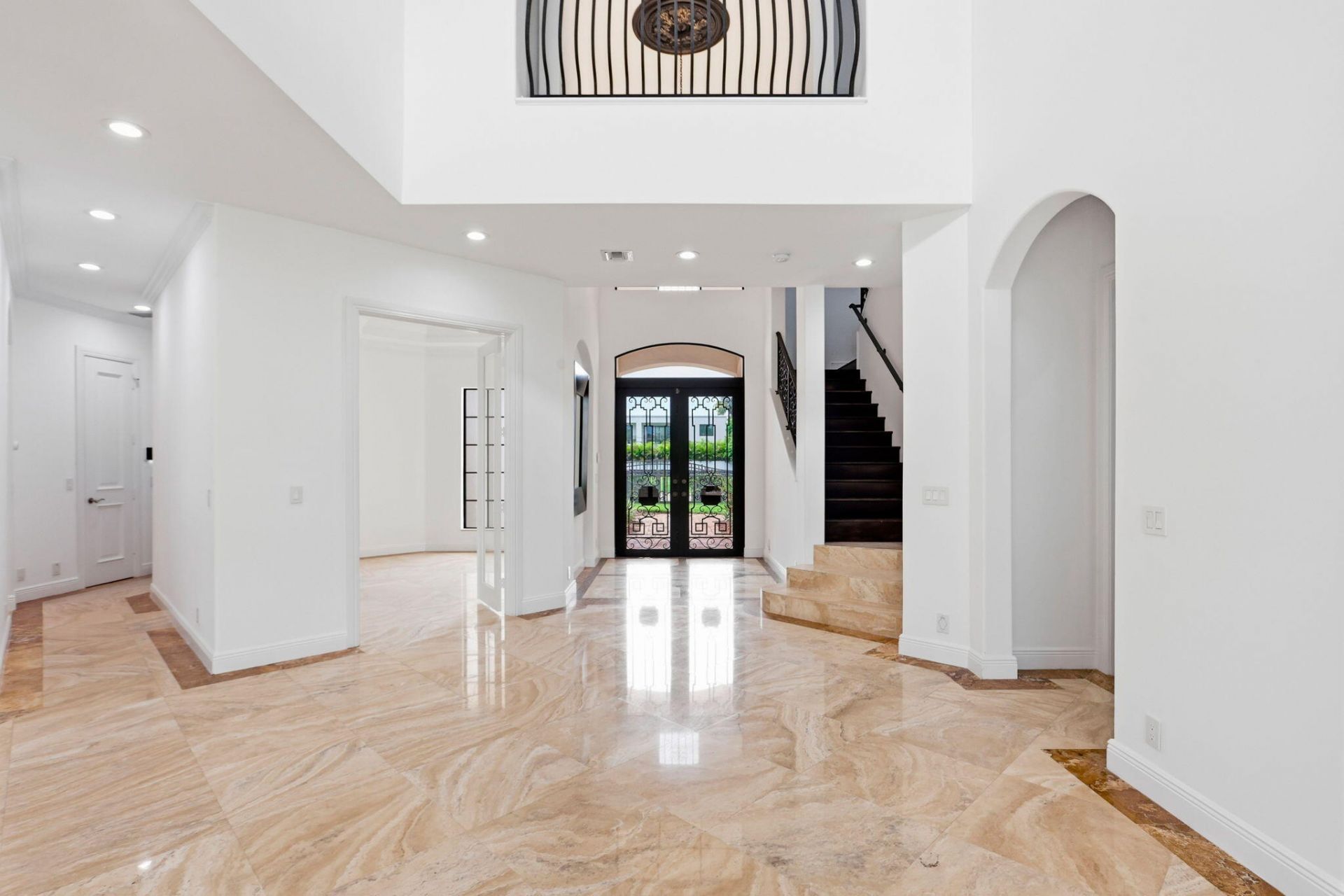 260 NE Wavecrest Court, Boca Raton, FL 33432 Photo