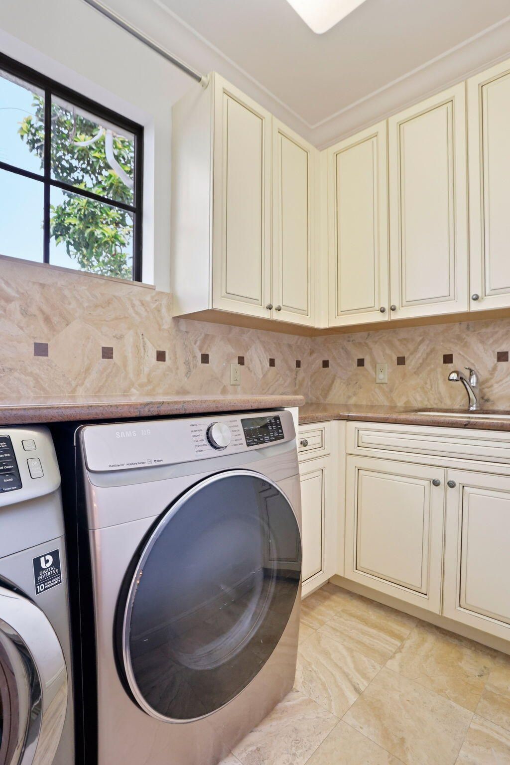 260 NE Wavecrest Court, Boca Raton, FL 33432 Photo