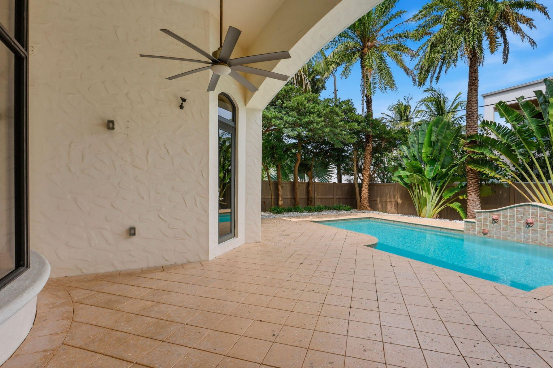 260 NE Wavecrest Court, Boca Raton, FL 33432 Photo