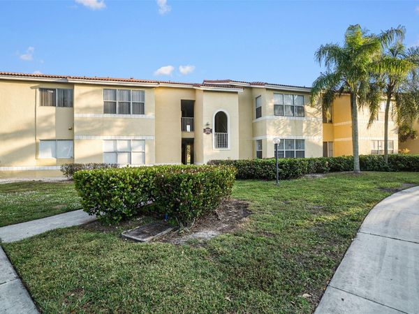 12730 VISTA ISLES Drive, Unit 821, Sunrise, FL 33325