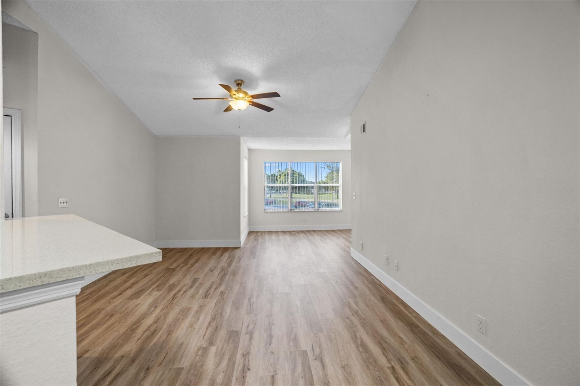 12730 Vista Isles Drive, Unit 821, Sunrise, FL 33325 Photo