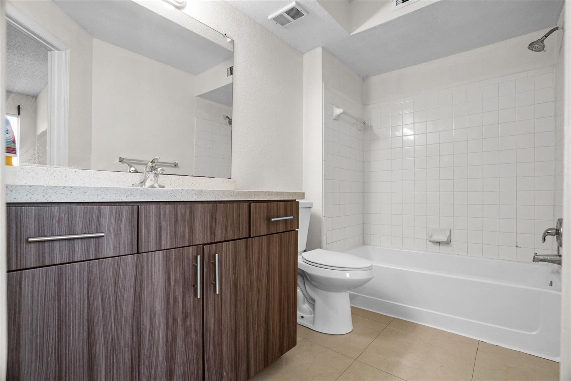 12730 Vista Isles Drive, Unit 821, Sunrise, FL 33325 Photo