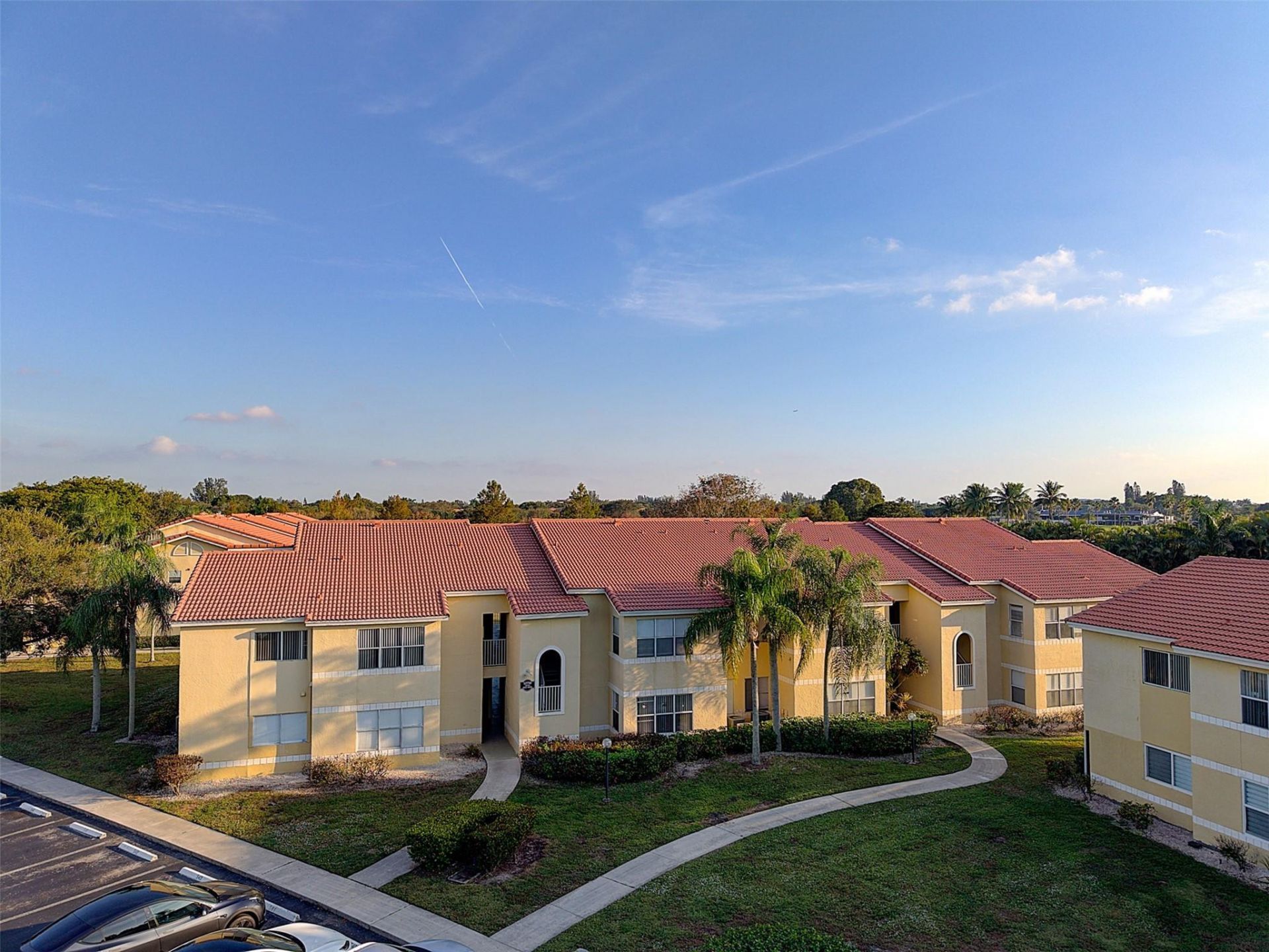 12730 Vista Isles Drive, Unit 821, Sunrise, FL 33325 Photo