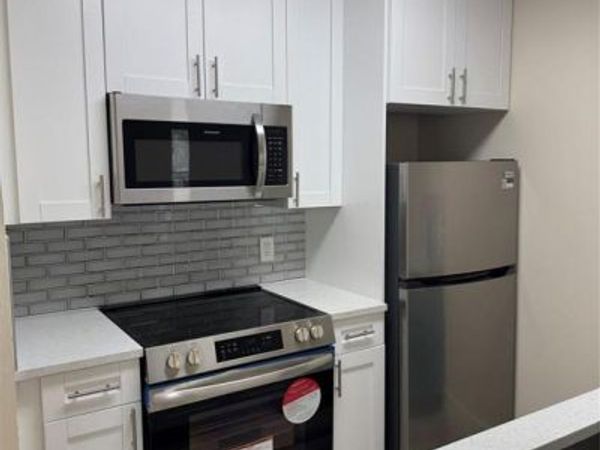 4481 W MCNAB Road W, Unit 19, Pompano Beach, FL 33069