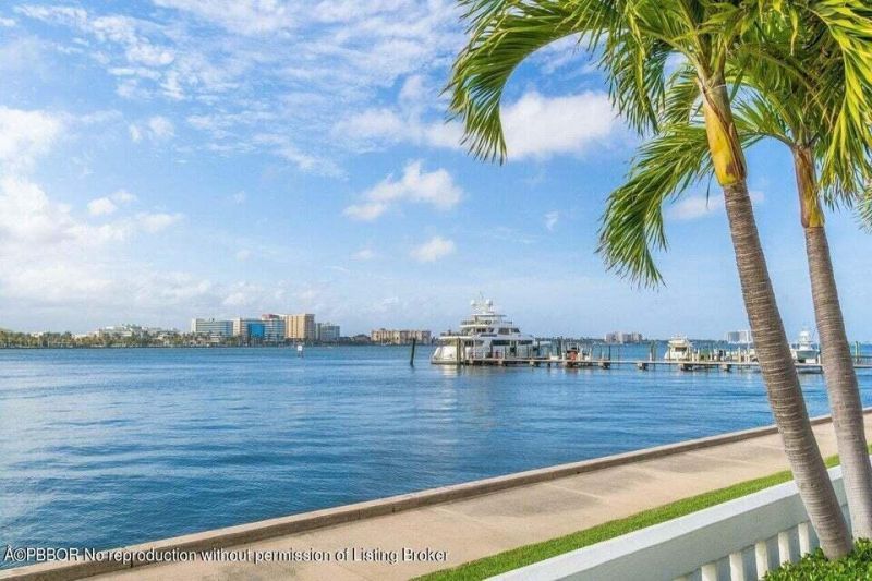 150 Bradley 0403 Place, Unit 403, Palm Beach, FL 33480 Photo