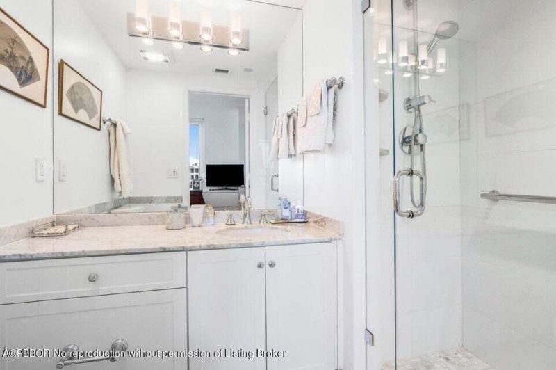 150 Bradley 0403 Place, Unit 403, Palm Beach, FL 33480 Photo