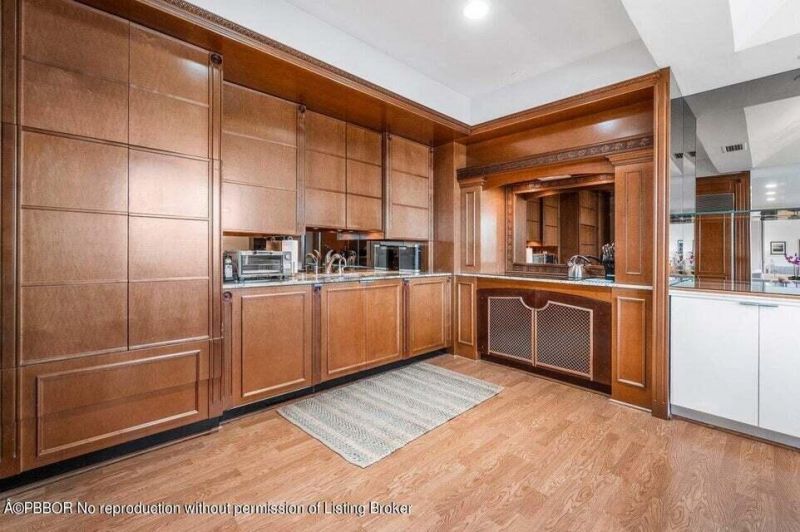 150 Bradley 0403 Place, Unit 403, Palm Beach, FL 33480 Photo