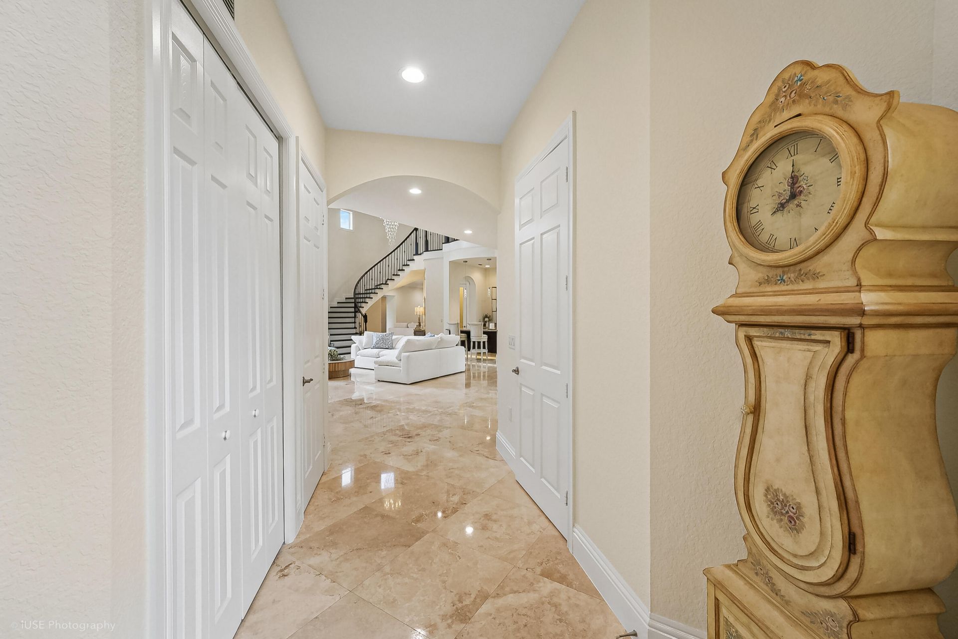 2825 Jockey Circle W, Davie, FL 33330 Photo