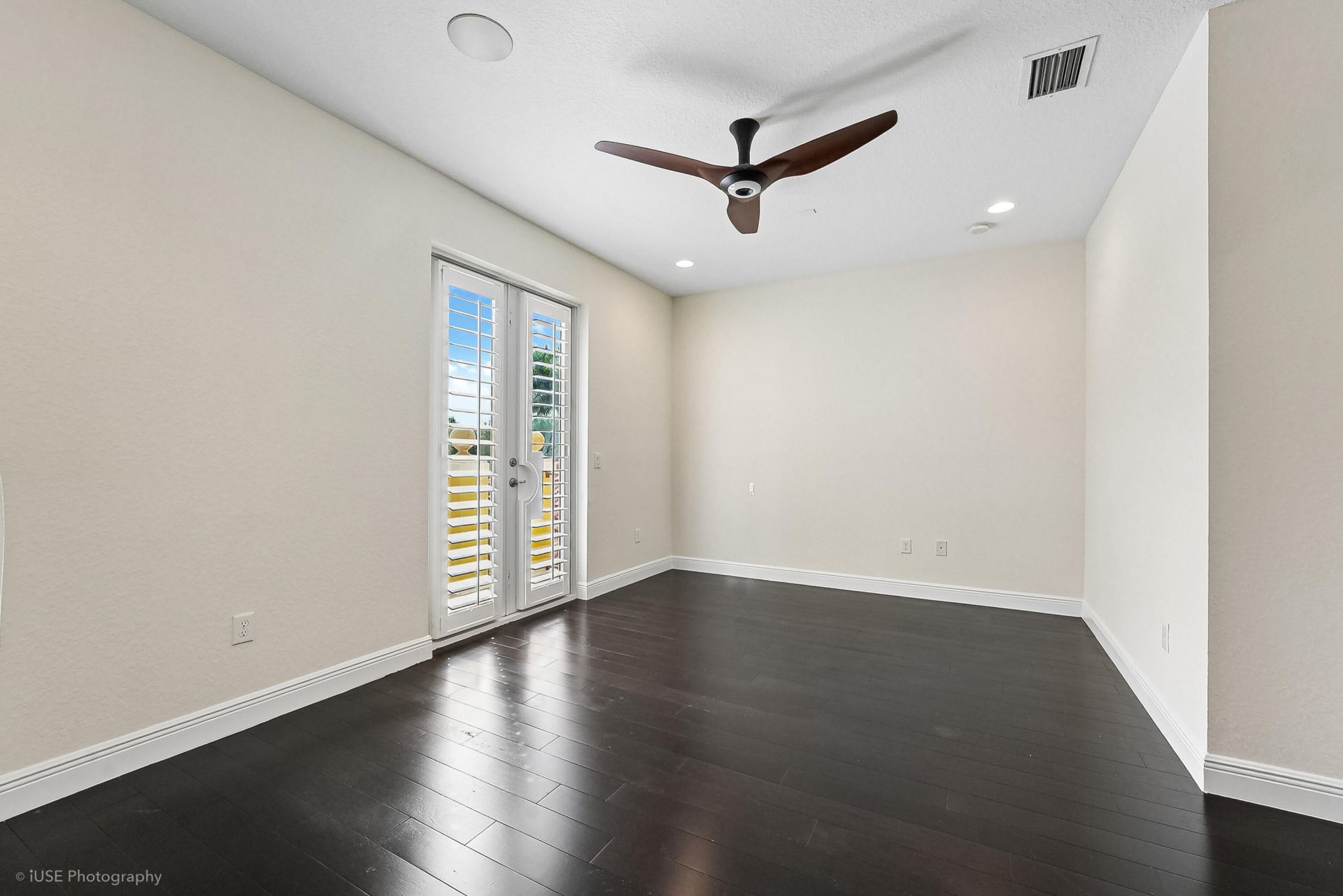 2825 Jockey Circle W, Davie, FL 33330 Photo