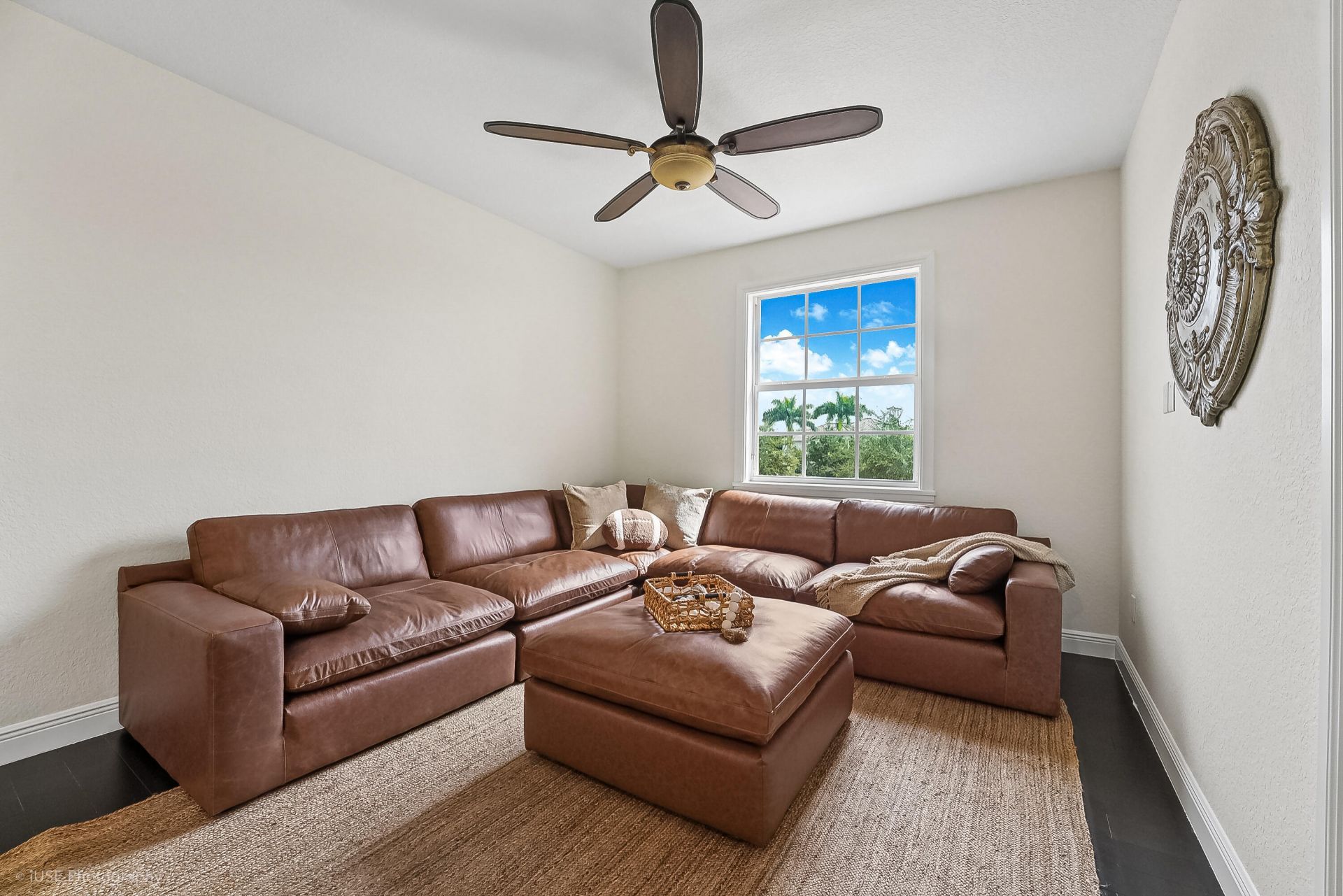 2825 Jockey Circle W, Davie, FL 33330 Photo