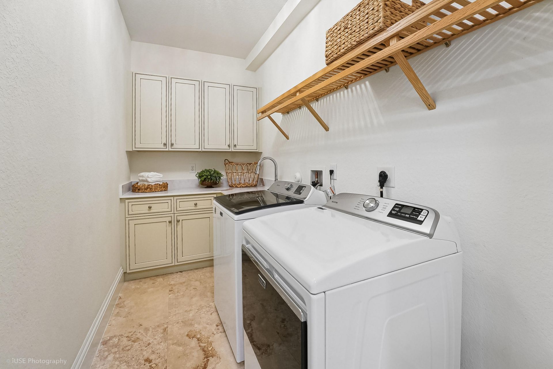 2825 Jockey Circle W, Davie, FL 33330 Photo