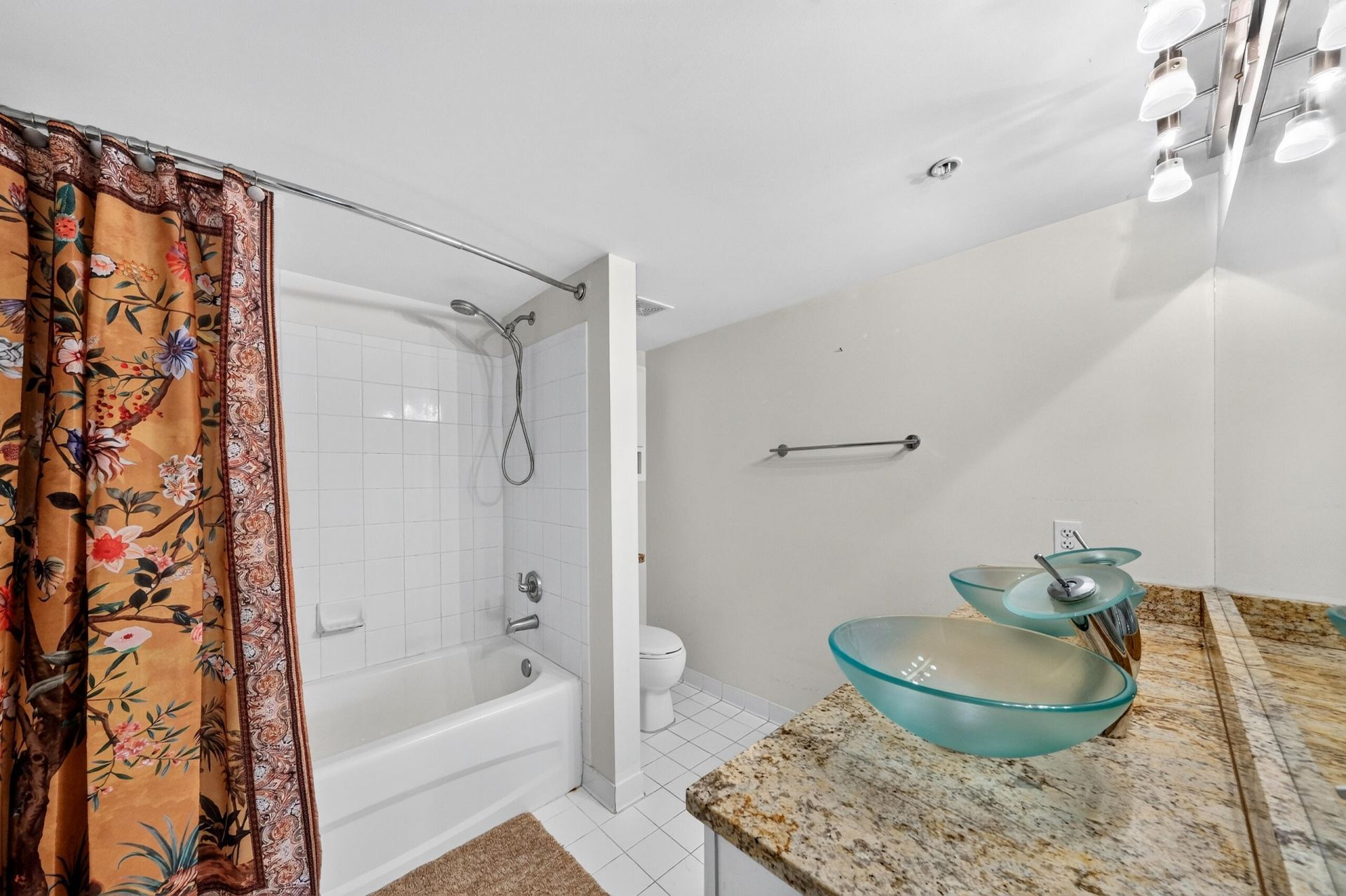 600 Scotia Drive, Unit 108, Hypoluxo, FL 33462 Photo