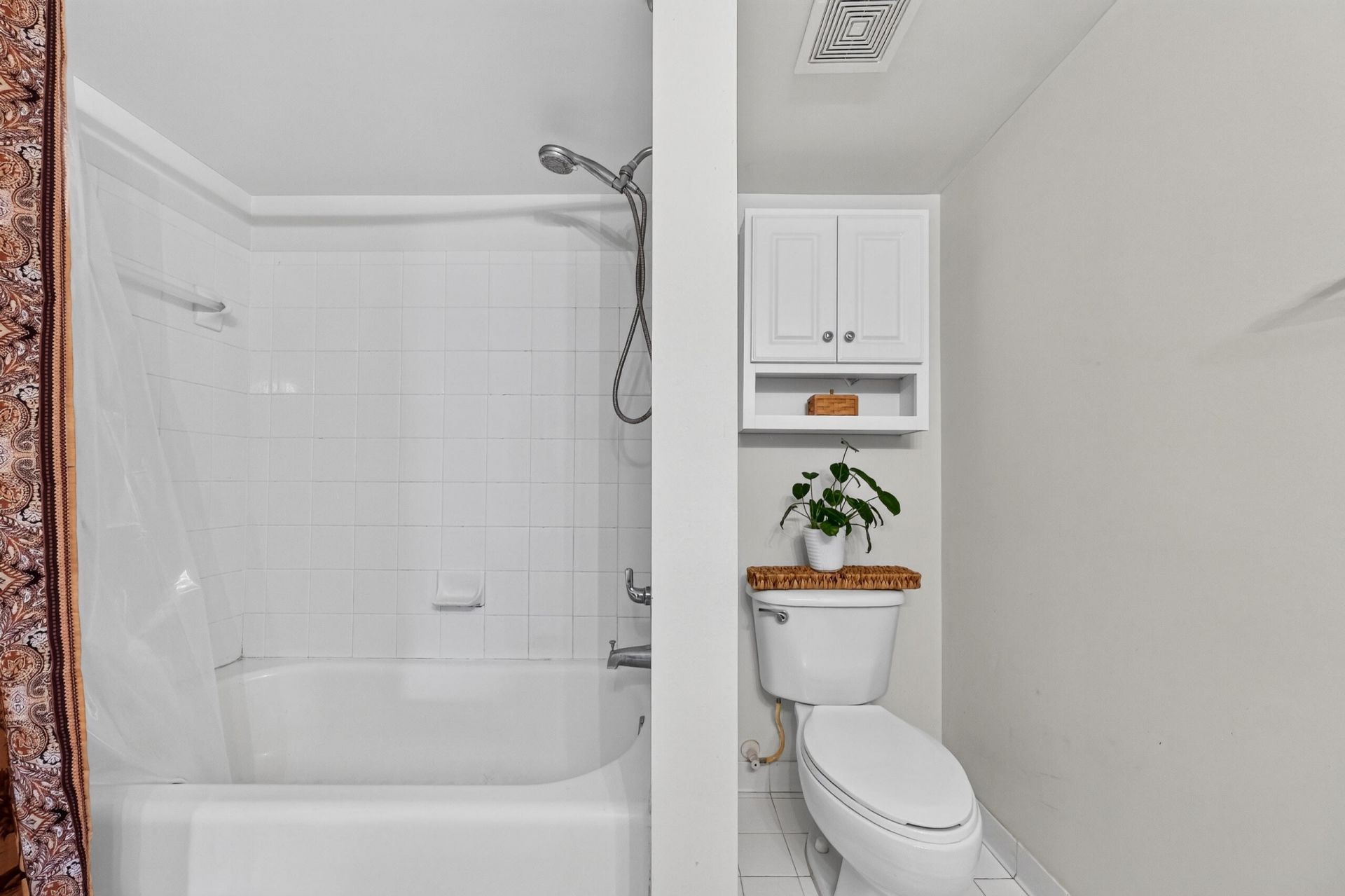 600 Scotia Drive, Unit 108, Hypoluxo, FL 33462 Photo