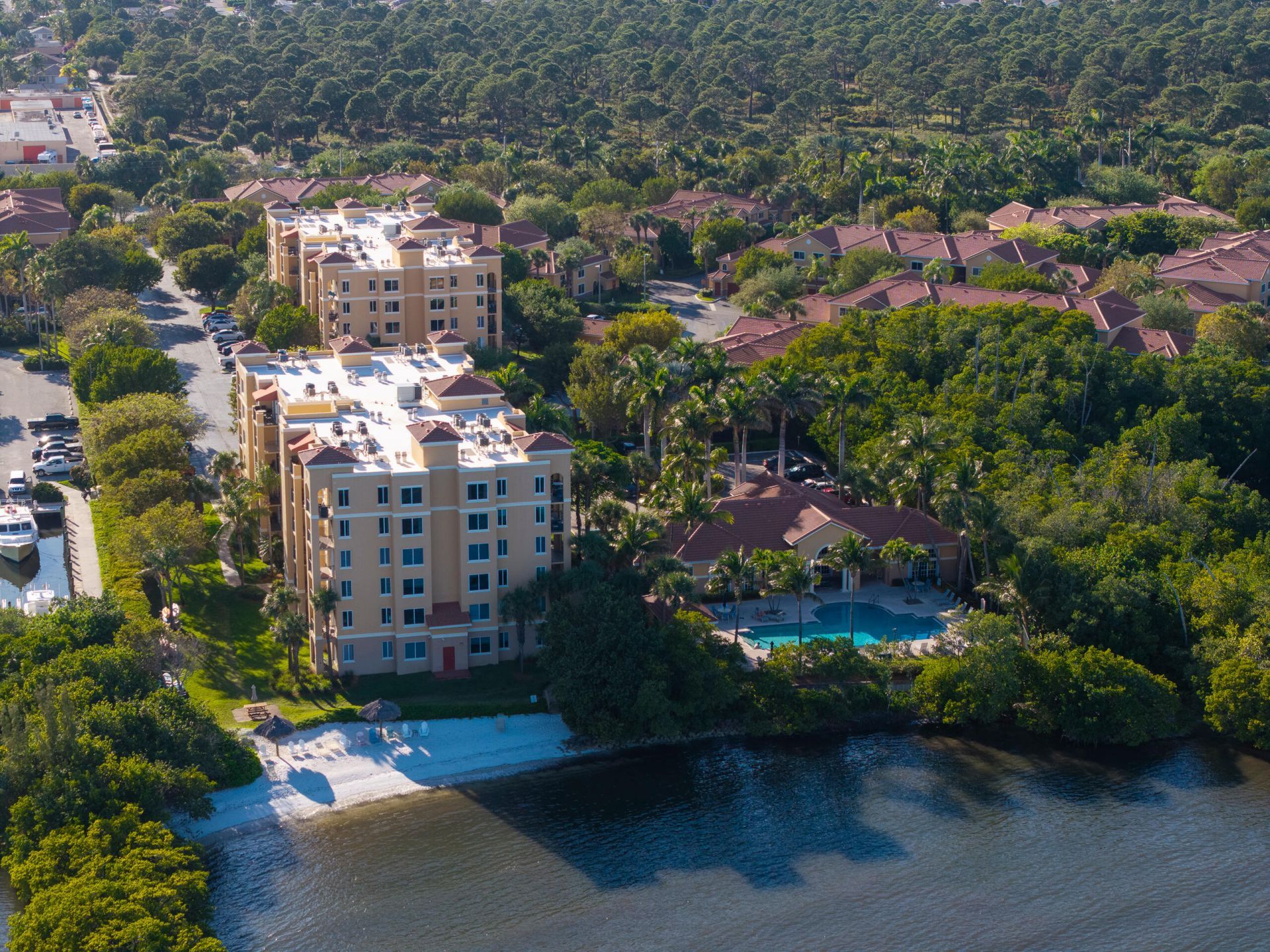 600 Scotia Drive, Unit 108, Hypoluxo, FL 33462 Photo
