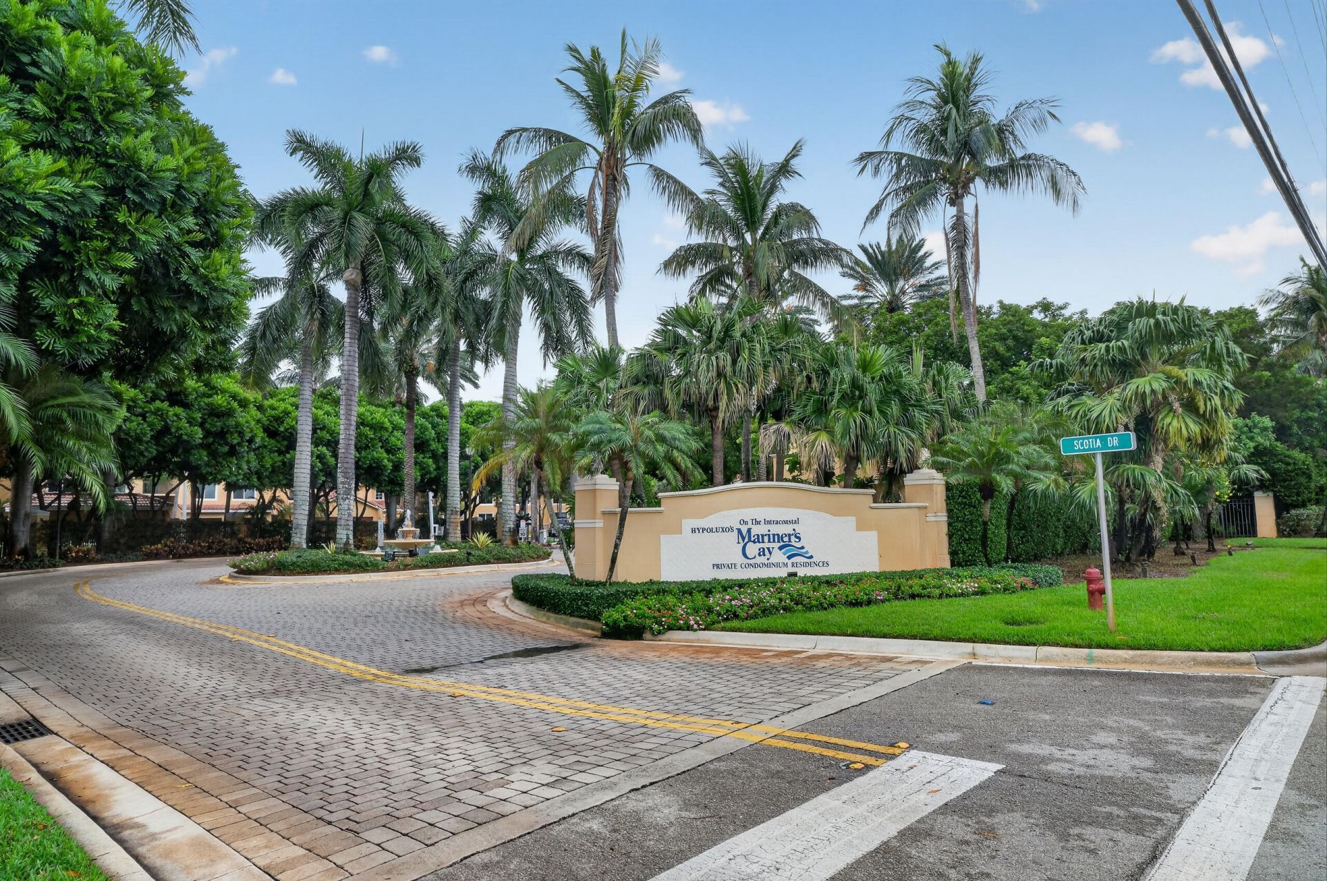 600 Scotia Drive, Unit 108, Hypoluxo, FL 33462 Photo