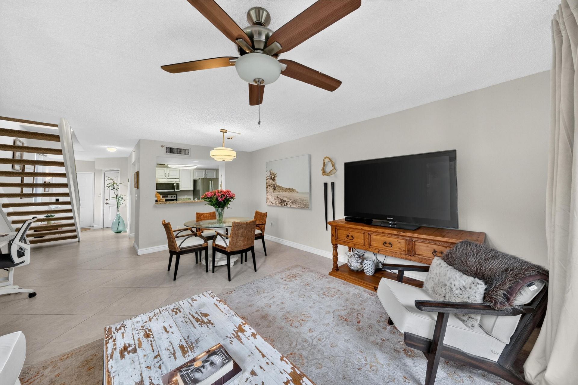 600 Scotia Drive, Unit 108, Hypoluxo, FL 33462 Photo