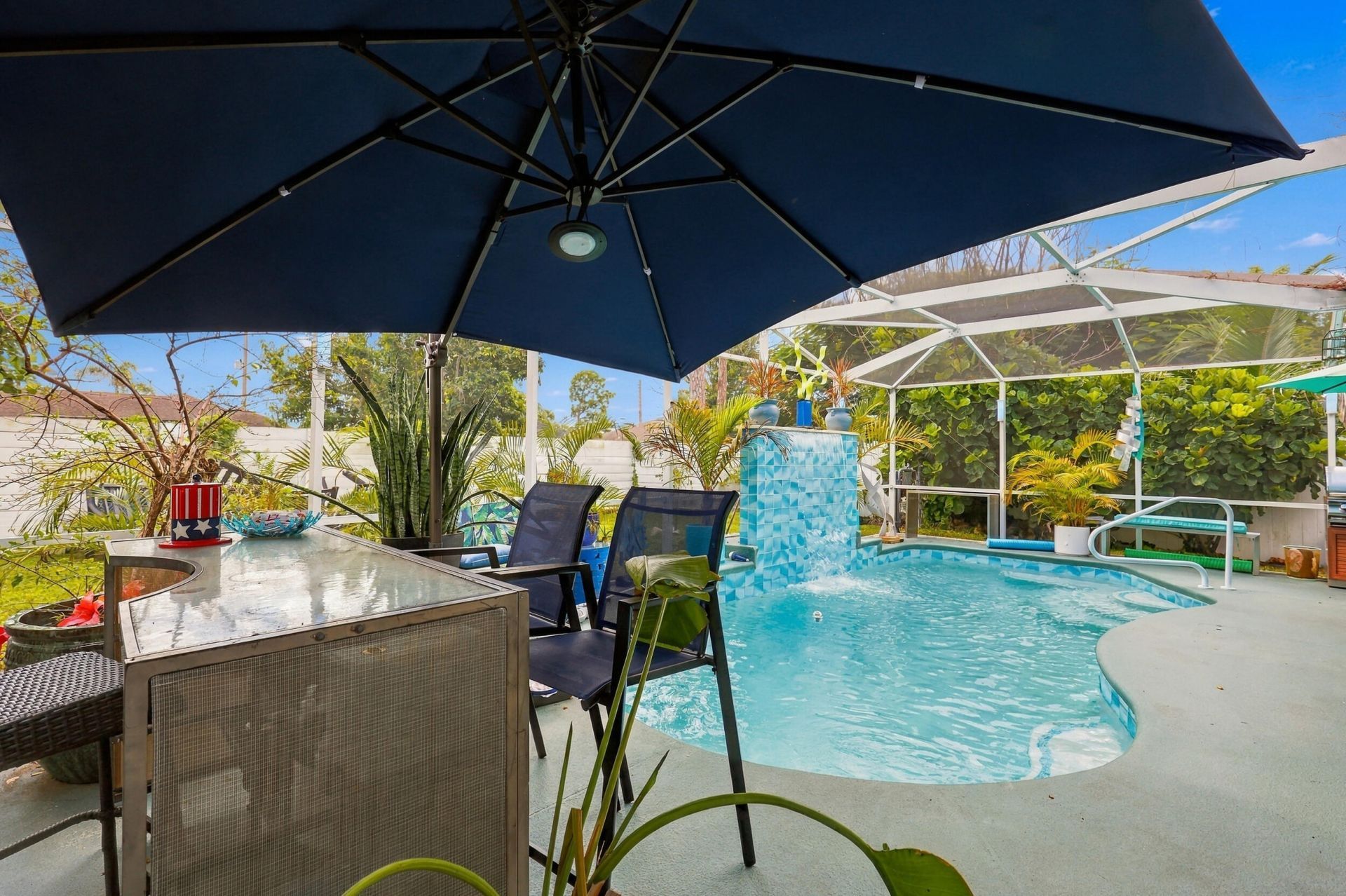 562 SW Eyerly Avenue, Port Saint Lucie, FL 34983 Photo