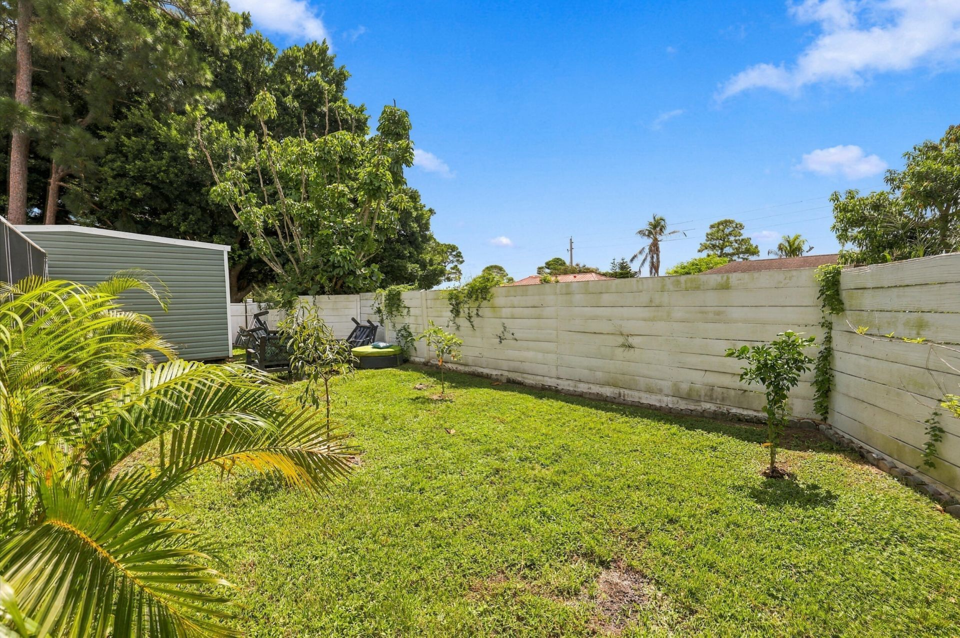 562 SW Eyerly Avenue, Port Saint Lucie, FL 34983 Photo