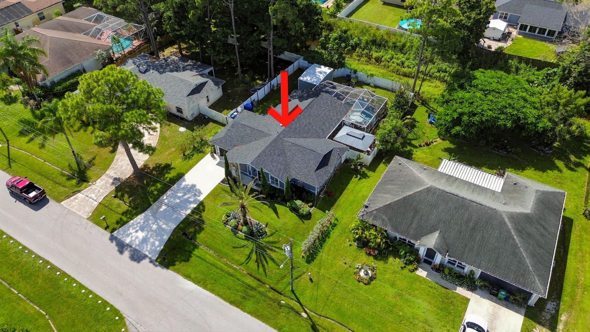 562 SW Eyerly Avenue, Port Saint Lucie, FL 34983 Photo