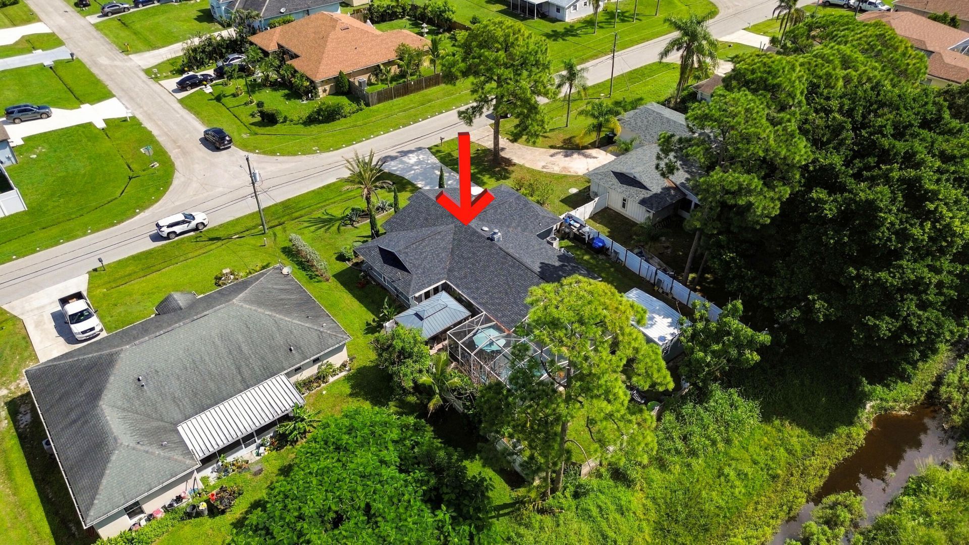 562 SW Eyerly Avenue, Port Saint Lucie, FL 34983 Photo