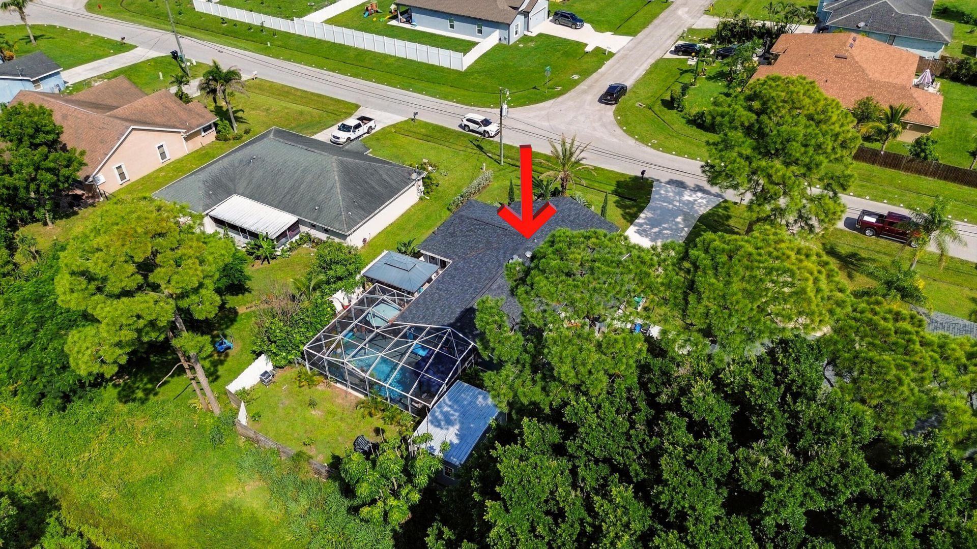 562 SW Eyerly Avenue, Port Saint Lucie, FL 34983 Photo