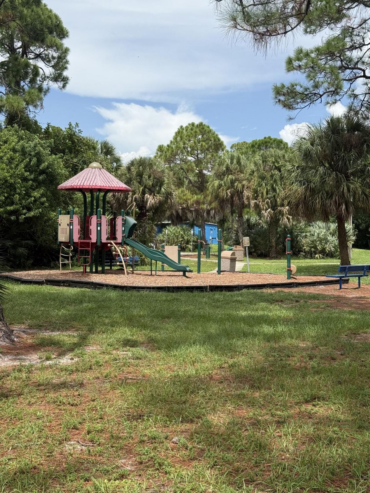 562 SW Eyerly Avenue, Port Saint Lucie, FL 34983 Photo